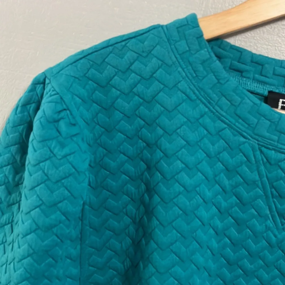 NWT Fate Teal Textured Sweatshirt 1X - Picture 3 of 10